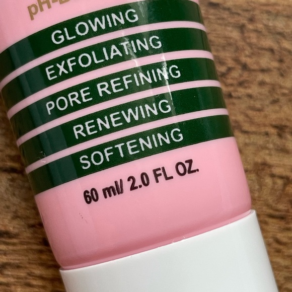 MudMasky Pearl Polish Superglow Pink Clay Mask NEW Sealed Condition - Picture 2 of 3